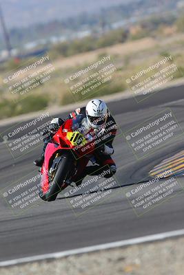 media/Nov-06-2022-SoCal Trackdays (Sun) [[208d2ccc26]]/Turn 11 (10am)/